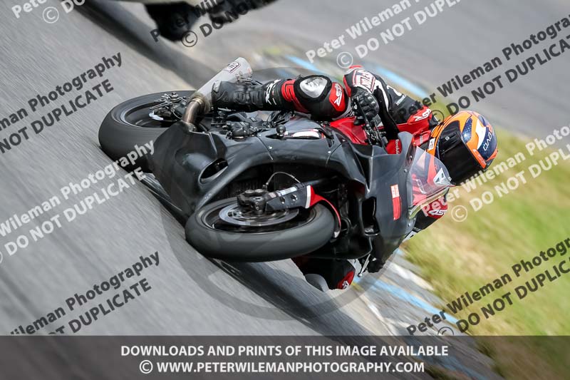 enduro digital images;event digital images;eventdigitalimages;lydden hill;lydden no limits trackday;lydden photographs;lydden trackday photographs;no limits trackdays;peter wileman photography;racing digital images;trackday digital images;trackday photos
